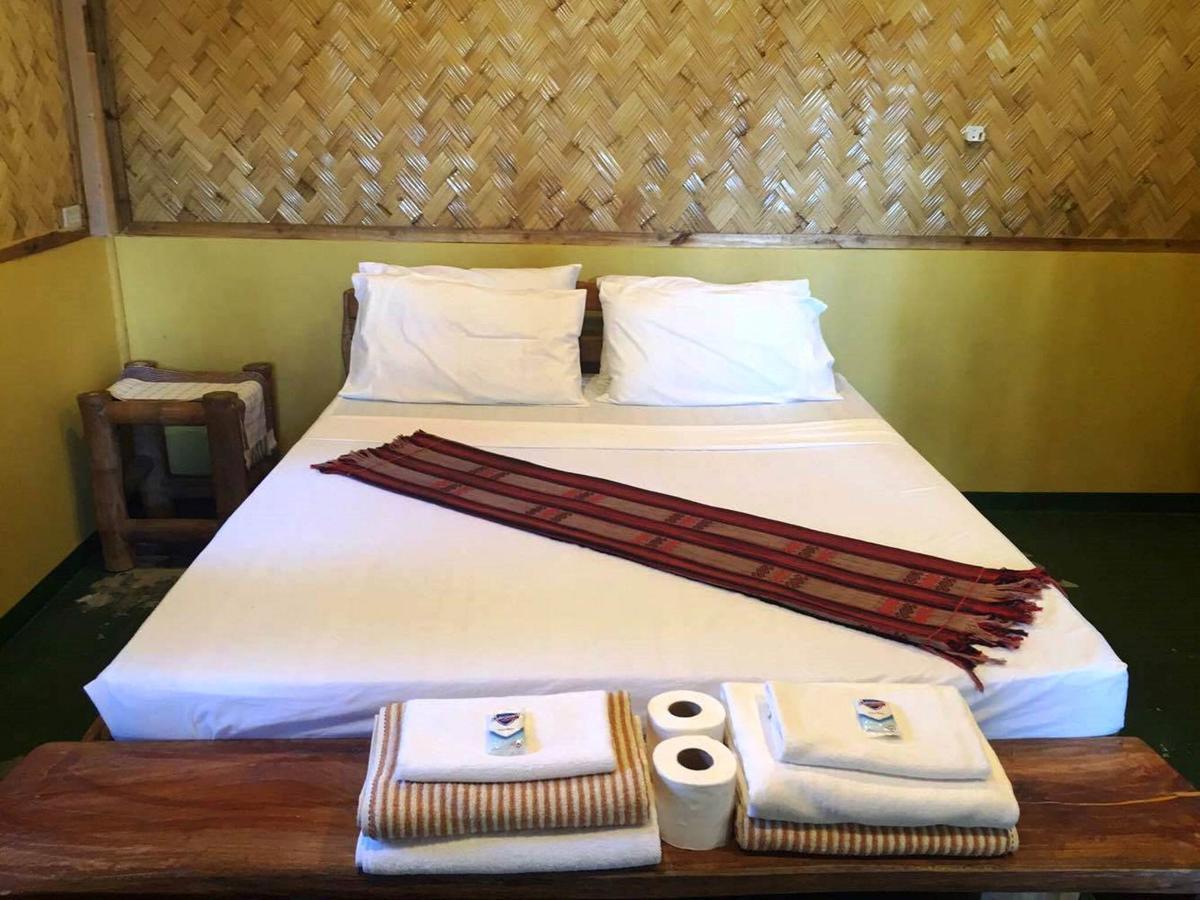 Garden Bay Beach Resort Ель-Нідо Екстер'єр фото