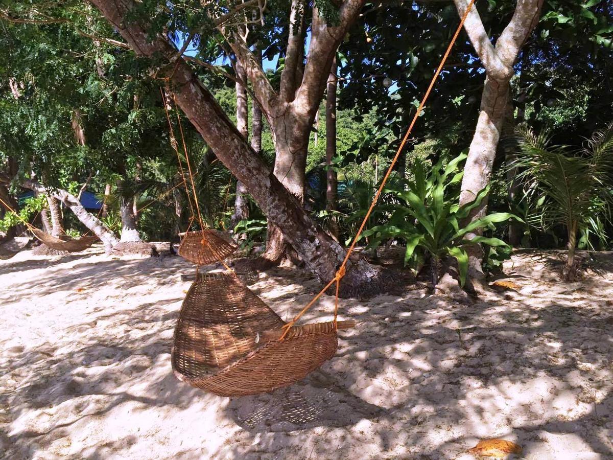 Garden Bay Beach Resort Ель-Нідо Екстер'єр фото